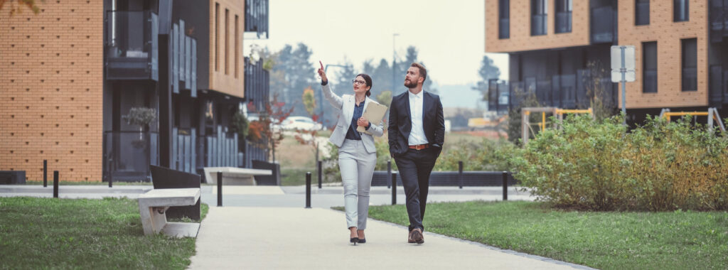 agent nieruchomości