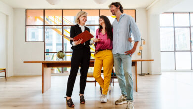 Jak sprzedać nieruchomość, gdy rynek bywa trudny?